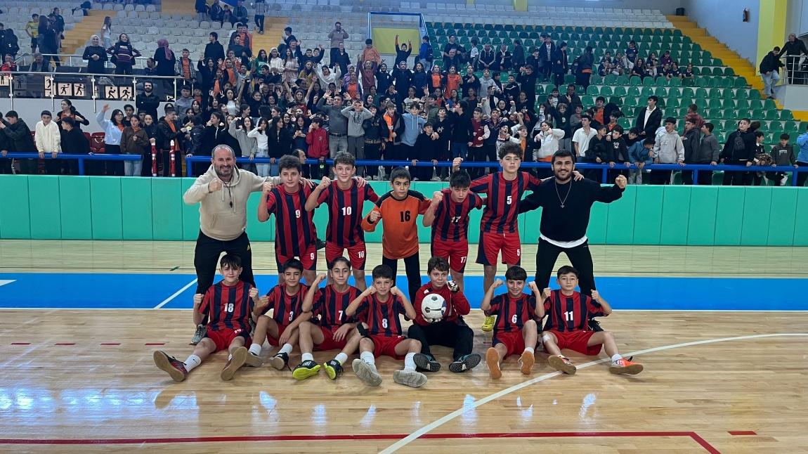 Bartın Şampiyonu Okul Futsal Takımımızı Tebrik Ediyoruz